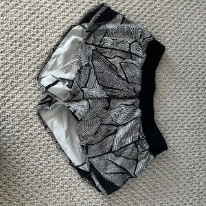 Hotty Hot Low-Rise Lined Short 2.5"